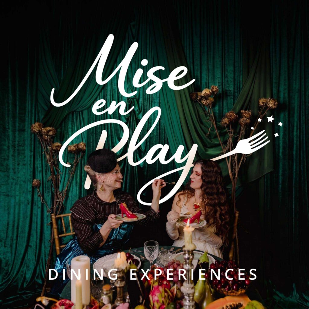 Mise en play dining